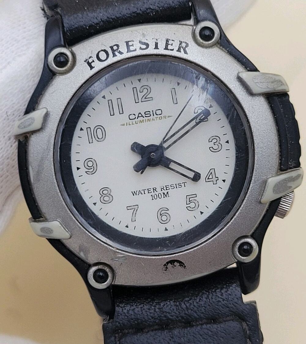 Vtg Casio Forester FTL-500 Illuminator Field Watch Silver/Black 100M WR Works